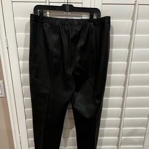 Women's St. John Black Leather Pants- Never worn